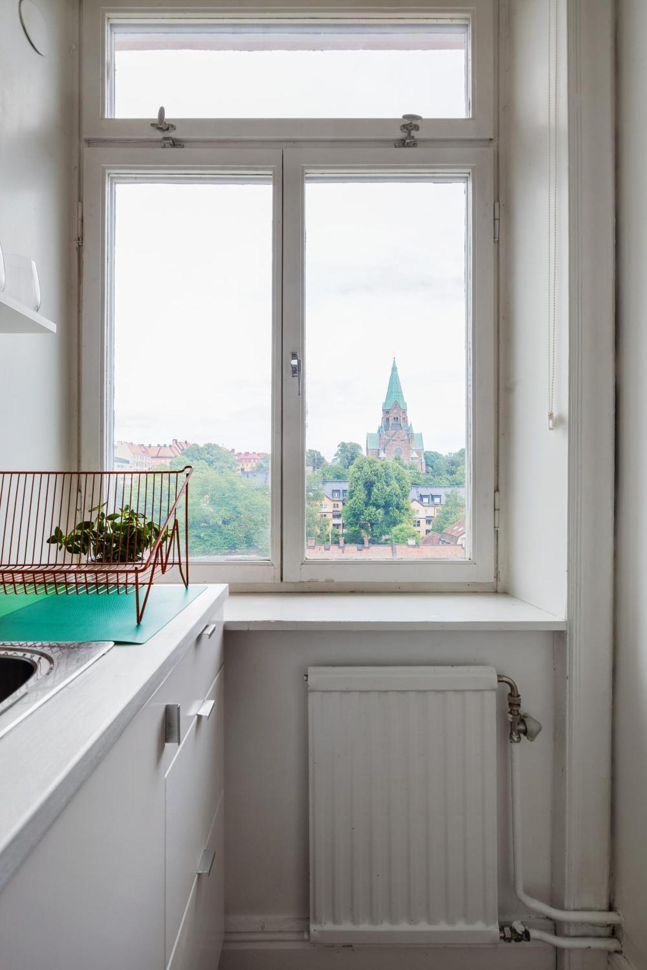 Stylish Modern Flat In Apartment *